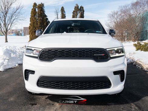 Used 2025 Dodge Durango GT w/ Blacktop Package image 2