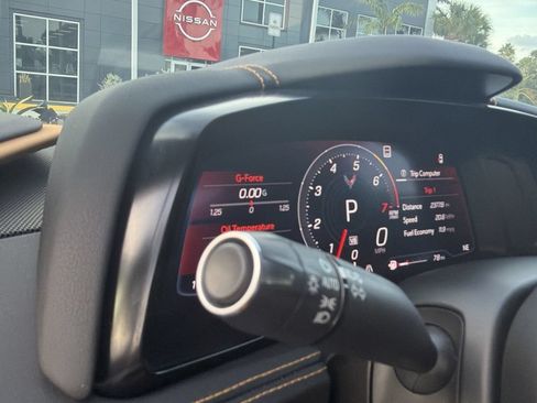 Used 2022 Chevrolet Corvette Stingray Preferred Cpe w/ Z51 Performance Package RWD image 11