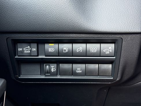 Used 2024 Toyota Tundra Limited image 20