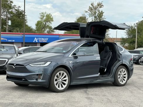 Used 2016 Tesla Model X 90D AWD/4WD image 1