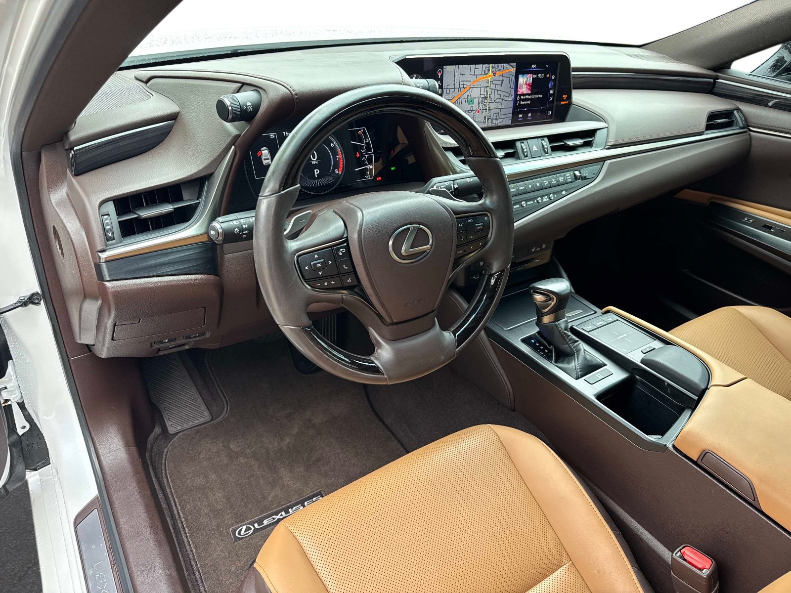 Used 2021 Lexus ES 350 w/ Premium Package FWD image 21