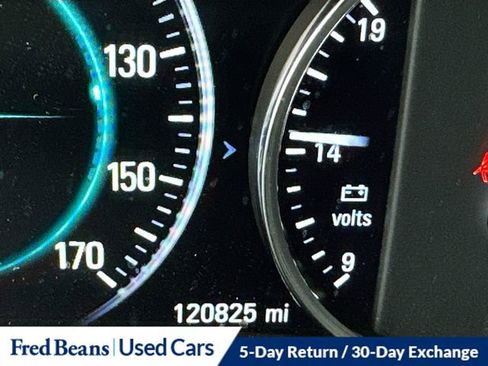 Used 2018 Buick Enclave Avenir w/ Avenir Technology Package image 13