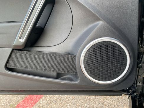 Used 2019 Volkswagen Beetle 2.0T S image 28