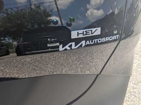 Used 2024 Kia Sportage EX image 13