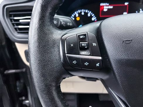 Used 2020 Ford Escape SEL image 30