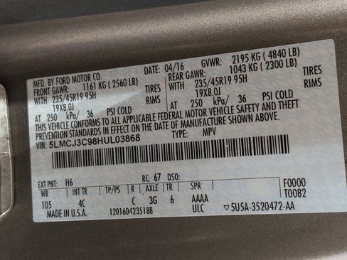 Used 2017 Lincoln MKC Reserve image 33