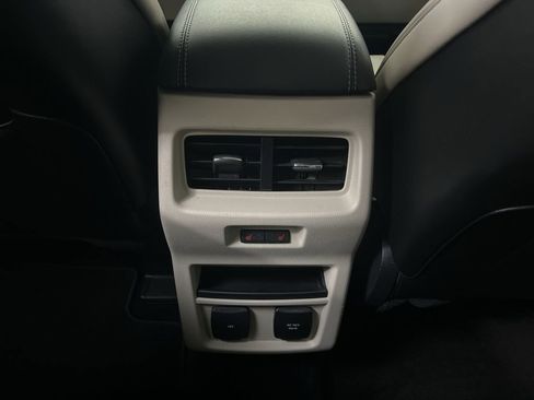 Used 2015 Ford Edge Titanium w/ Equipment Group 302A image 30