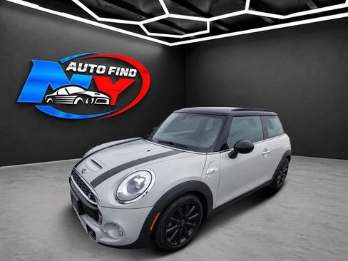 Used 2015 MINI Cooper S FWD image 1