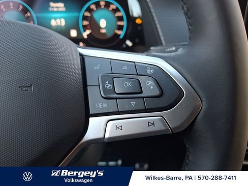 New 2026 Volkswagen Atlas Cross Sport SEL R-Line image 17