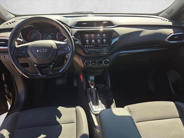 Used 2021 Chevrolet TrailBlazer RS w/ Technology Package FWD image 15