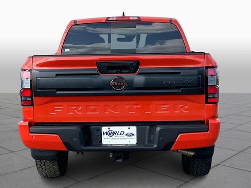 Used 2025 Nissan Frontier PRO-4X w/ Pro Premium Package image 4
