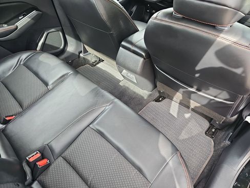 Used 2025 Nissan Altima 2.5 SR image 11