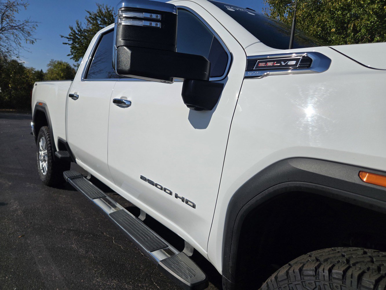 Used 2021 GMC Sierra 2500 SLT w/ SLT Premium Package AWD/4WD image 41