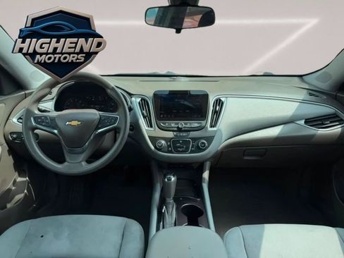 Used 2020 Chevrolet Malibu LS FWD image 24