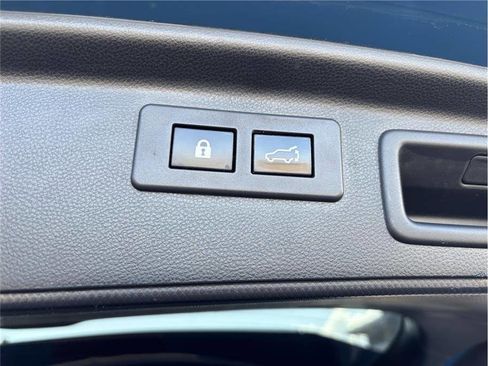 Used 2022 Subaru Forester Wilderness AWD/4WD image 23