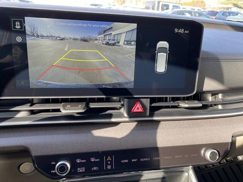 New 2026 Kia Carnival EX image 13