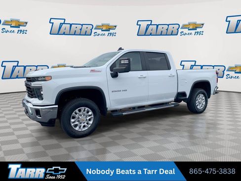 Used 2026 Chevrolet Silverado 2500 LT AWD/4WD image 1