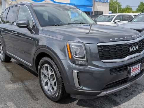 Used 2022 Kia Telluride EX w/ Towing Package AWD/4WD image 5