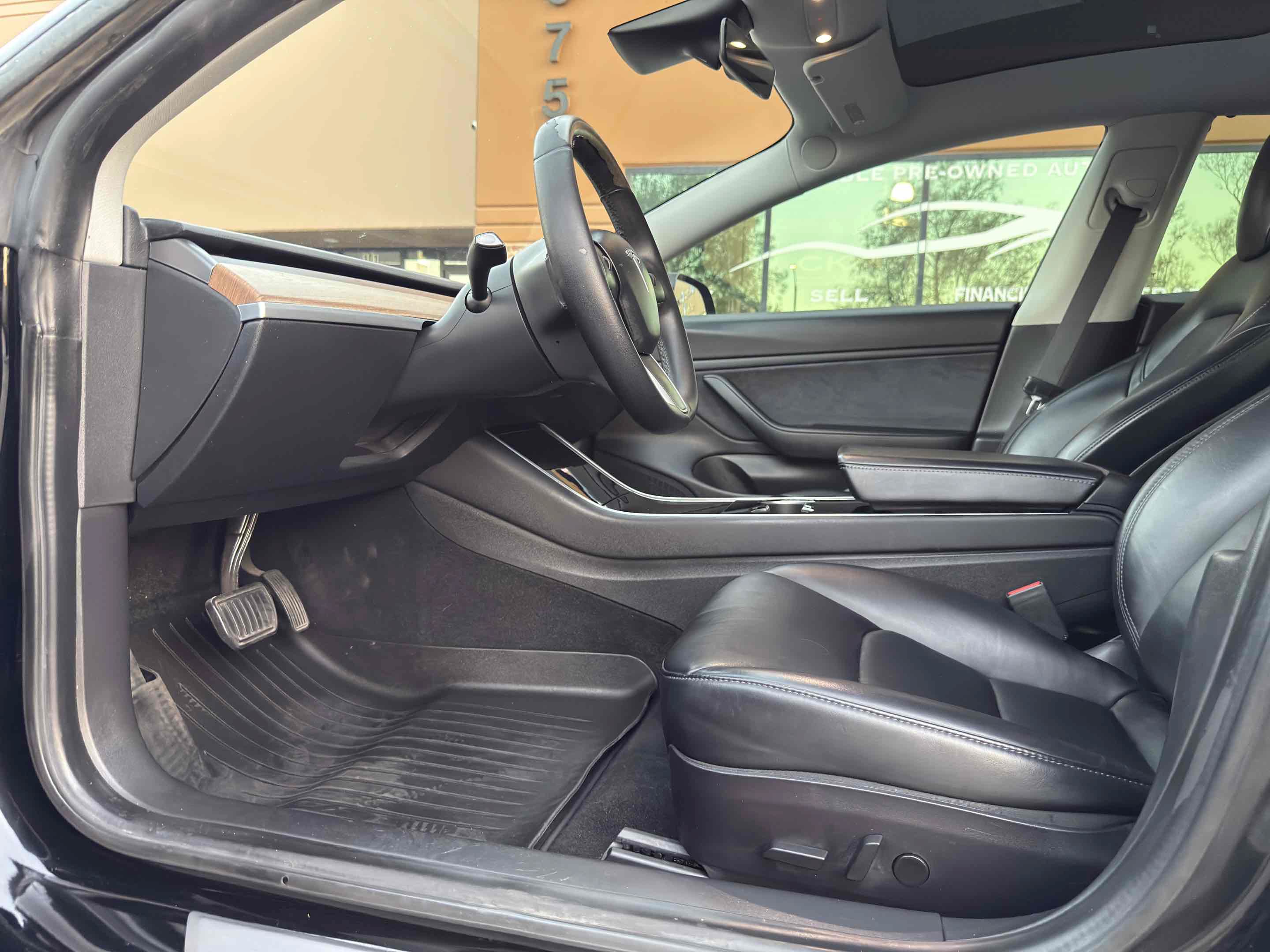 Used 2019 Tesla Model 3 Long Range AWD/4WD image 30