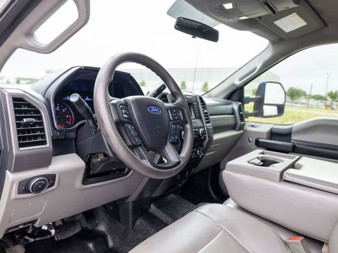 Used 2019 Ford F350 XL w/ XL Value Package image 9