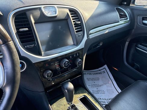 Used 2011 Chrysler 300 C w/ Sound Group image 12