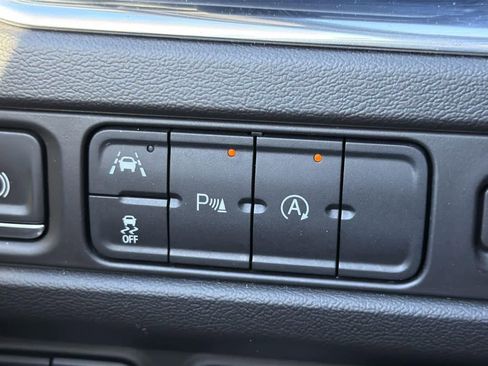 Used 2023 GMC Yukon SLT w/ Max Trailering Package image 23