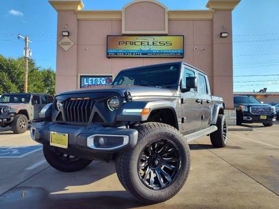 Used 2020 Jeep Gladiator Overland w/ LED Lighting Group
