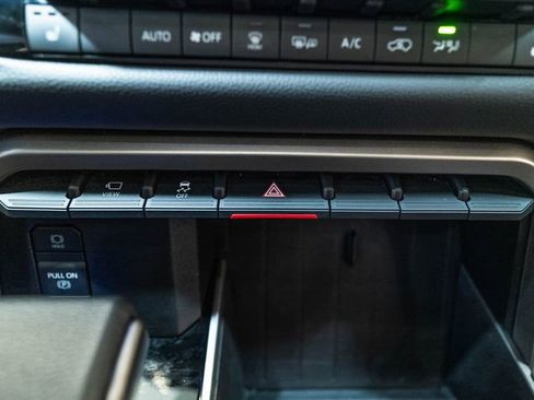 Used 2025 Toyota Sequoia SR5 image 27