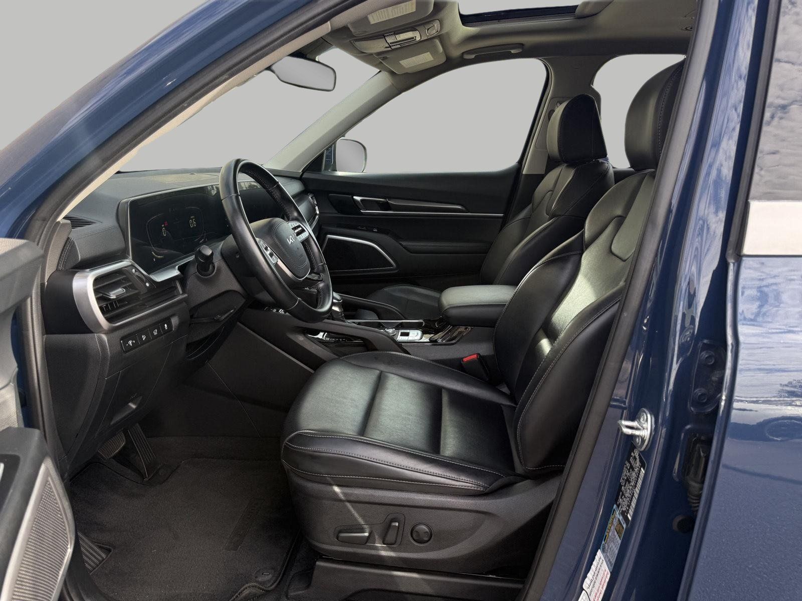 Used 2025 Kia Telluride S AWD/4WD image 24