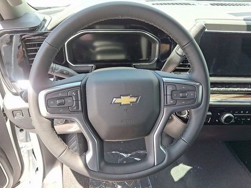 New 2026 Chevrolet Silverado 1500 LT w/ Safety Package AWD/4WD image 8