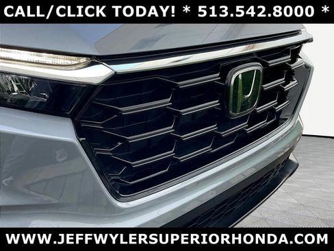 Used 2025 Honda CR-V EX-L image 31