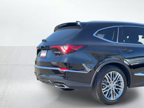 Used 2022 Acura MDX SH-AWD w/ Advance Package image 10