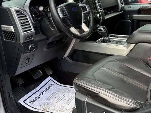 Used 2015 Ford F150 Platinum w/ Equipment Group 701A Luxury AWD/4WD image 9