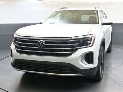 New 2026 Volkswagen Atlas SE