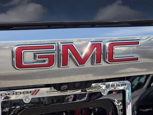 Certified 2023 GMC Yukon XL Denali w/ Denali Reserve Package AWD/4WD image 16