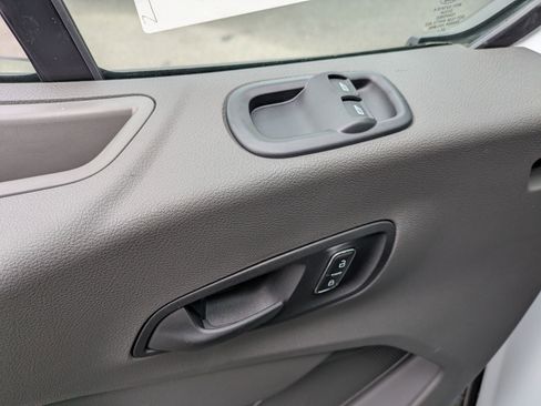 New 2026 Ford Transit 350 XL image 15