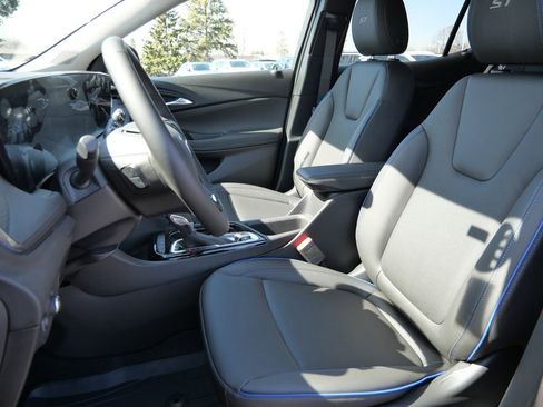 New 2026 Buick Encore GX Sport Touring w/ Advanced Technology Package AWD/4WD image 35