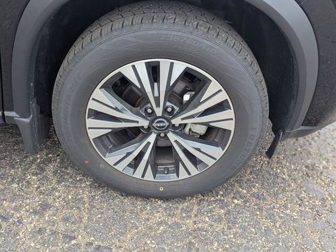Used 2023 Nissan Rogue SV AWD/4WD image 27