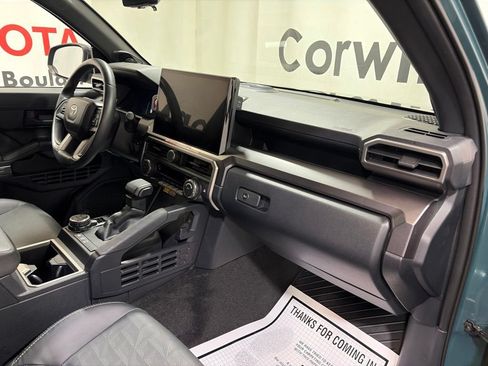 Used 2025 Toyota 4Runner TRD Off-Road Premium w/ Tow Technology Package AWD/4WD image 11