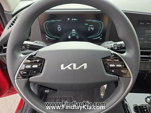 New 2026 Kia Niro LX image 15