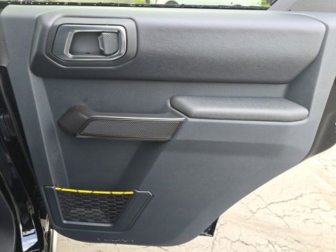 Used 2024 Ford Bronco Badlands image 26