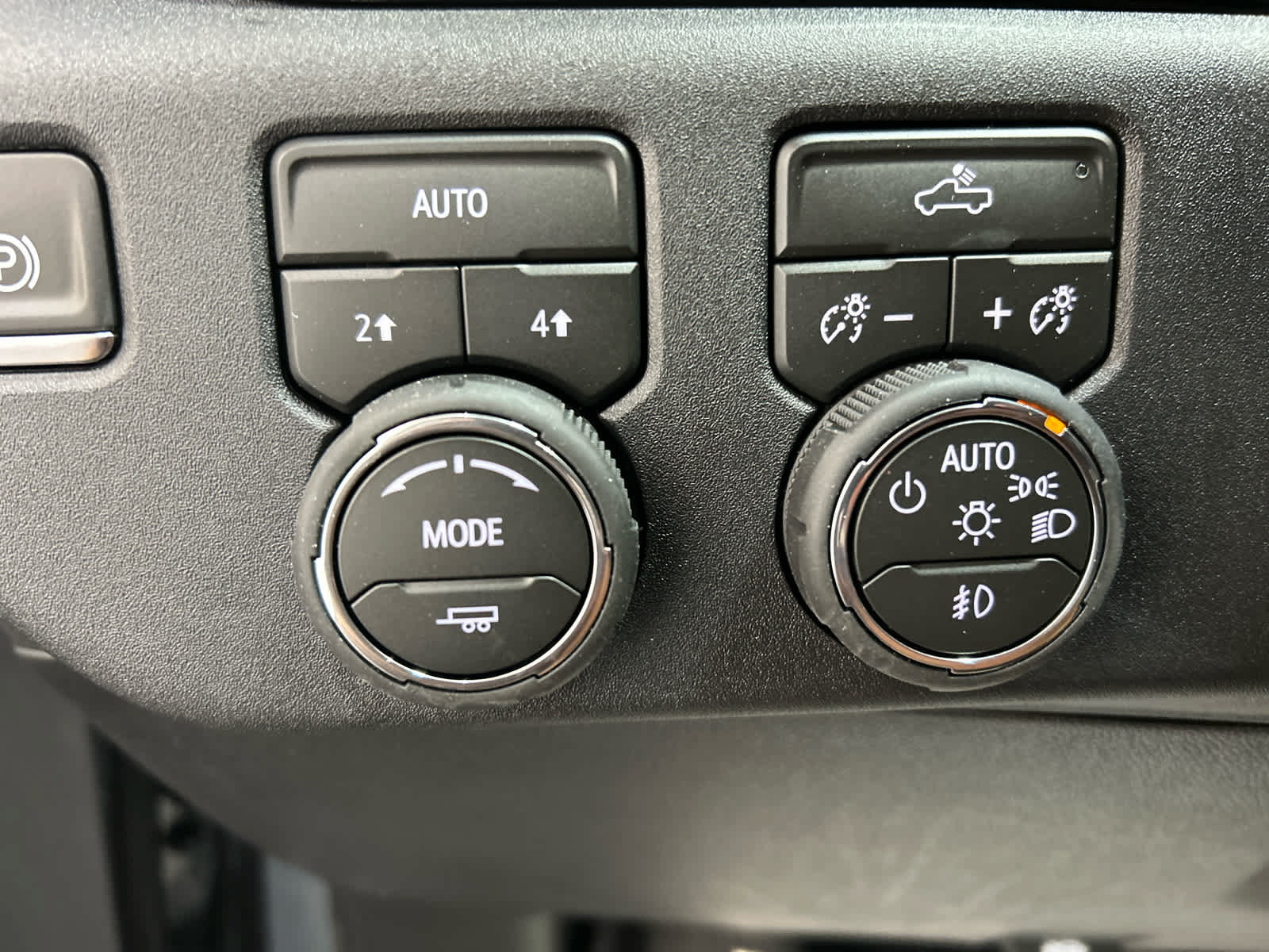 New 2026 Chevrolet Silverado 1500 RST w/ RST Select Package AWD/4WD image 18