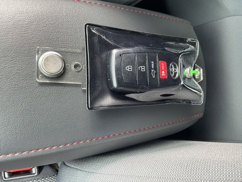 Used 2024 Toyota Corolla SE FWD image 35