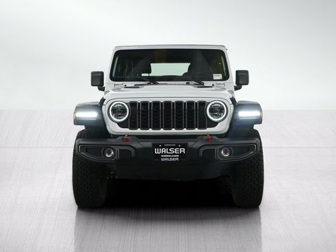 Used 2026 Jeep Wrangler Unlimited Rubicon AWD/4WD image 9