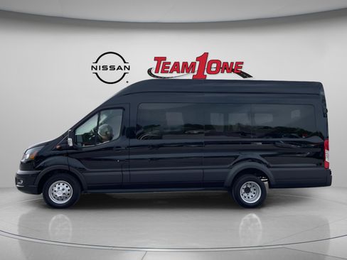 Used 2025 Ford Transit 350 XLT RWD image 5