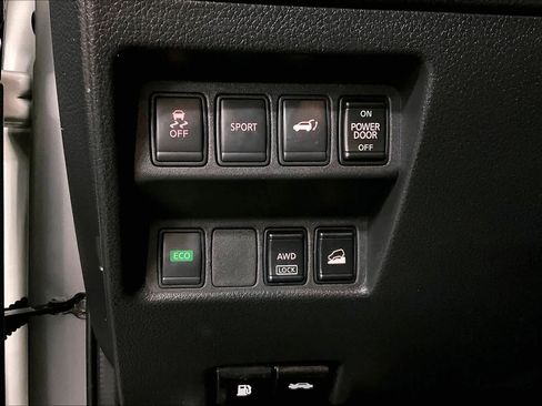 Used 2016 Nissan Rogue SL image 33