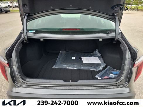 New 2026 Kia K4 FWD image 10