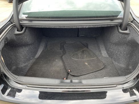 Used 2023 Dodge Charger SXT image 13