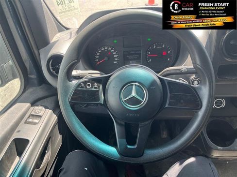 Used 2019 Mercedes-Benz Sprinter 170 image 18