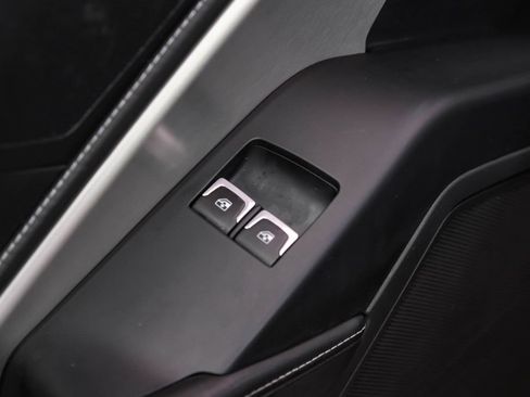 Used 2016 Chevrolet Corvette Stingray Z51 w/ 3LT Preferred Equipment Group image 44